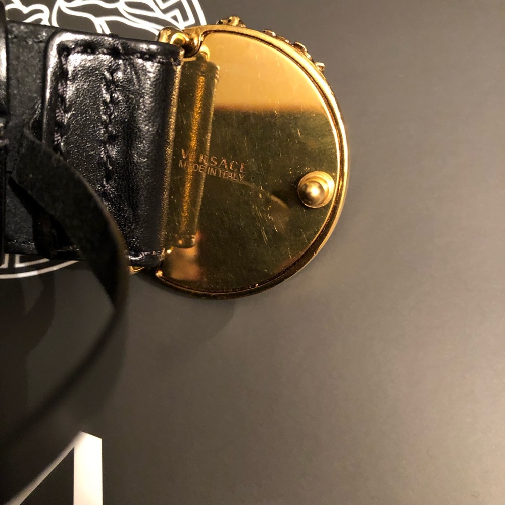 VERSACE - Picture 13 of 13